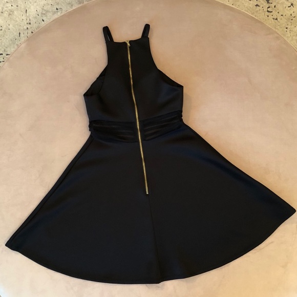 SEQUIN HEARTS HALTER DRESS - Picture 3 of 6